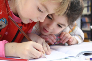 children writing